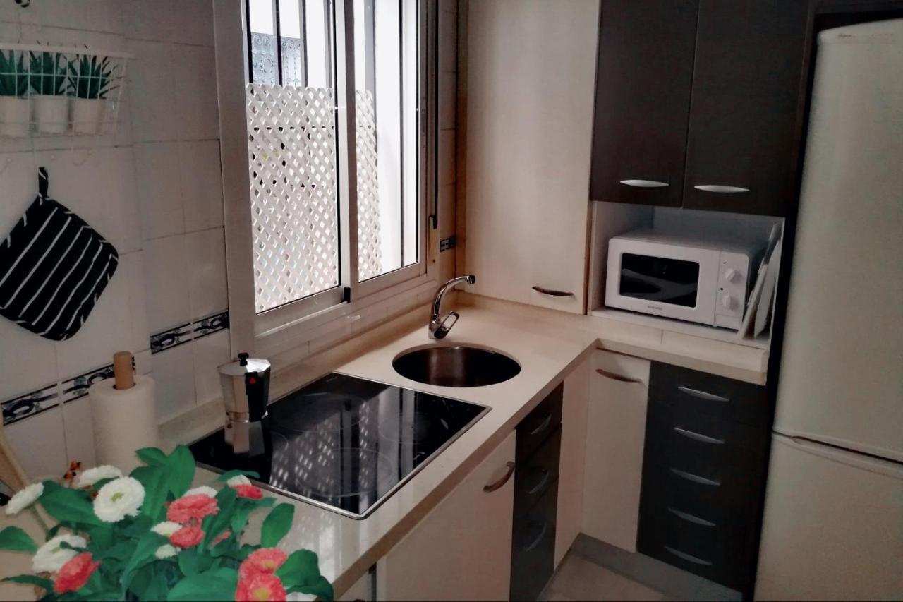 Apartamento San Luis. Plaza De Parking Gratis!!! Sewilla Zewnętrze zdjęcie